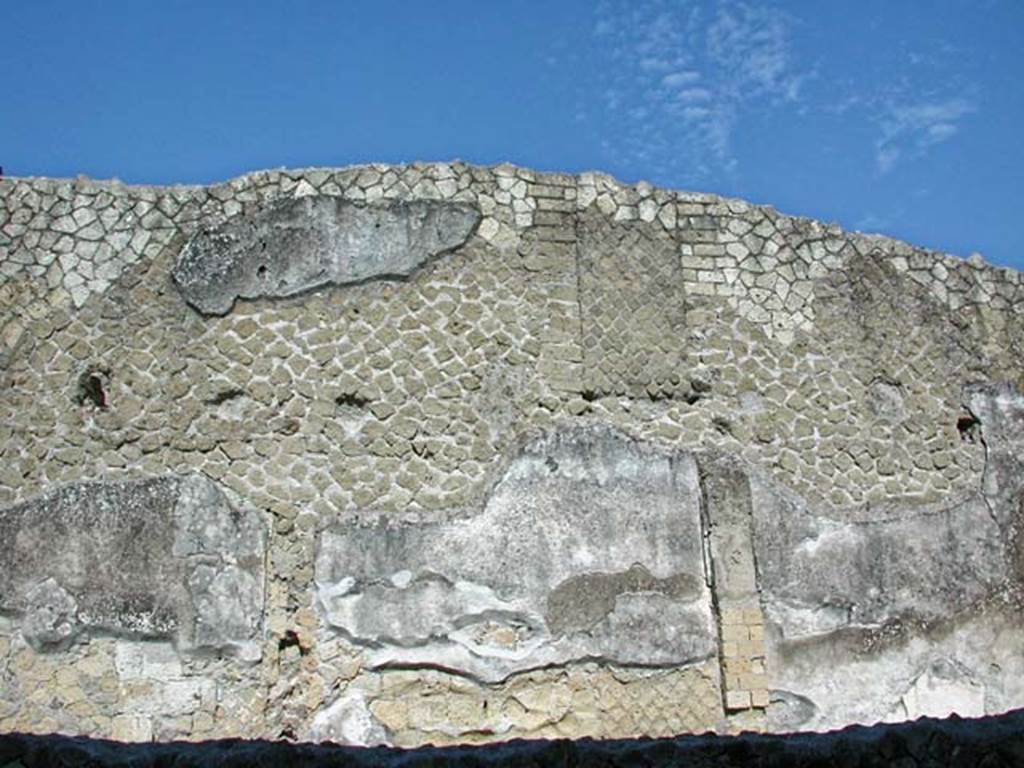 VI.1/7, Herculaneum. September 2003. Looking towards north wall of corridor to entrance doorway at VI.7.
Photo courtesy of Nicolas Monteix.